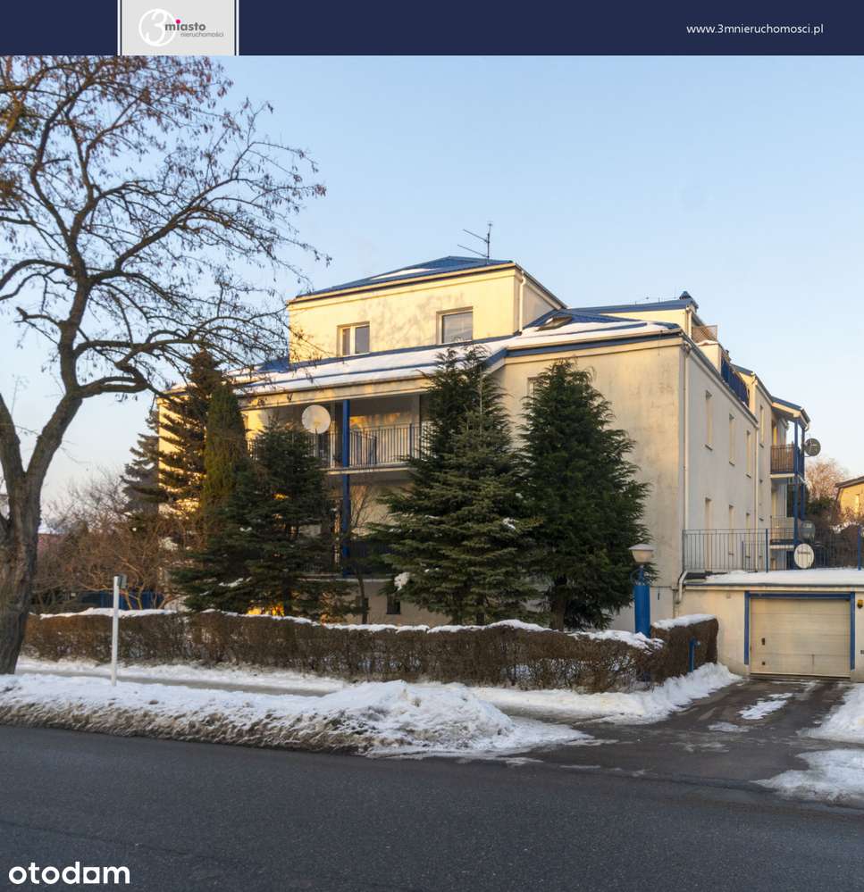 Mieszkanie na poddaszu z balkonem + m. postojowym!-0