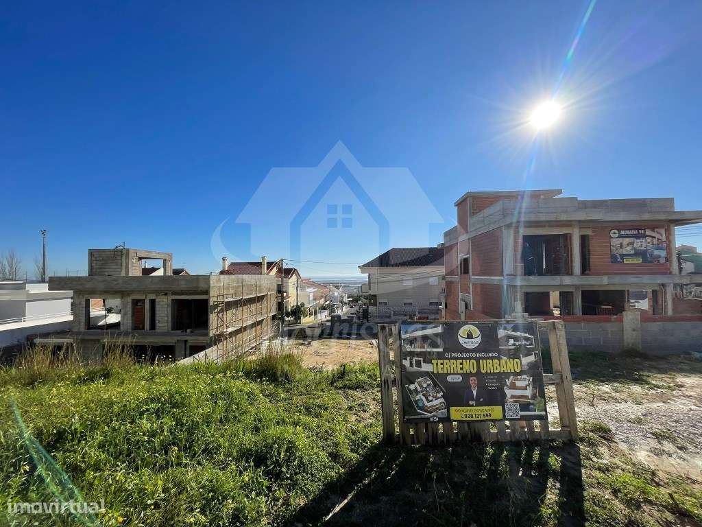 Terreno urbano com projeto e vista rio no Bairro do Sol Tejo, São J... - Grande imagem: 4/28