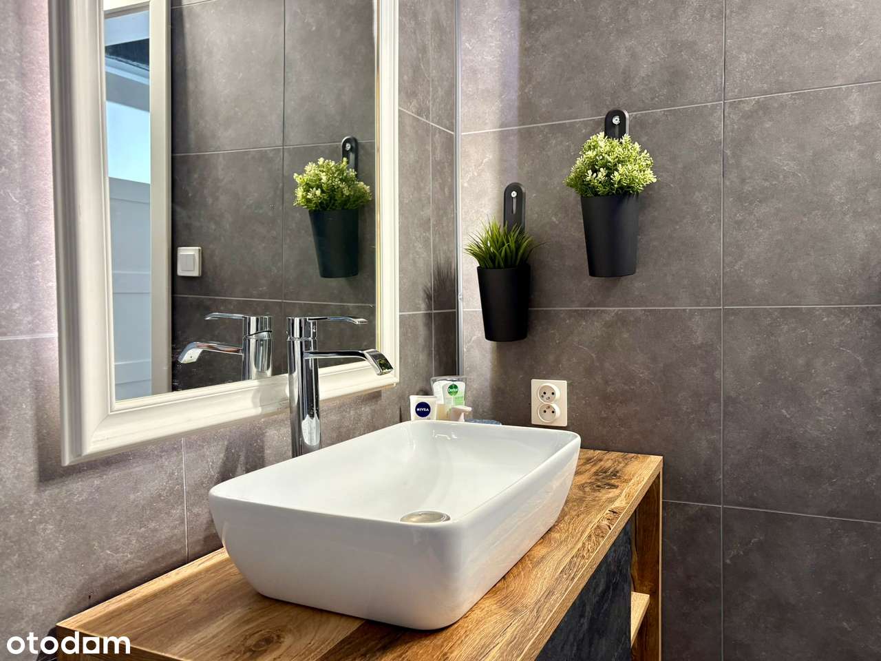 Dom w centrum Szczercowa-3