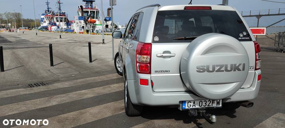 Suzuki Grand Vitara 2.4 De Luxe EU5 - 8