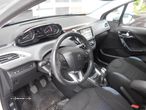 Peugeot 208 1.2 VTi Allure - 17