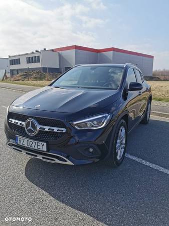 Mercedes-Benz GLA 250 4-Matic - 9