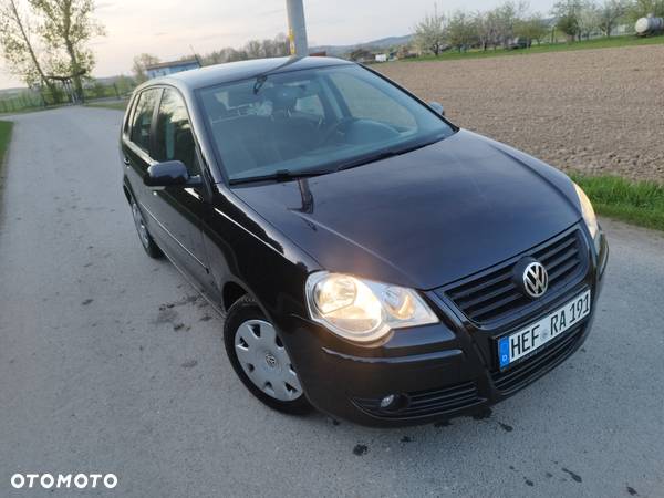 Volkswagen Polo 1.4 16V Comfortline - 15