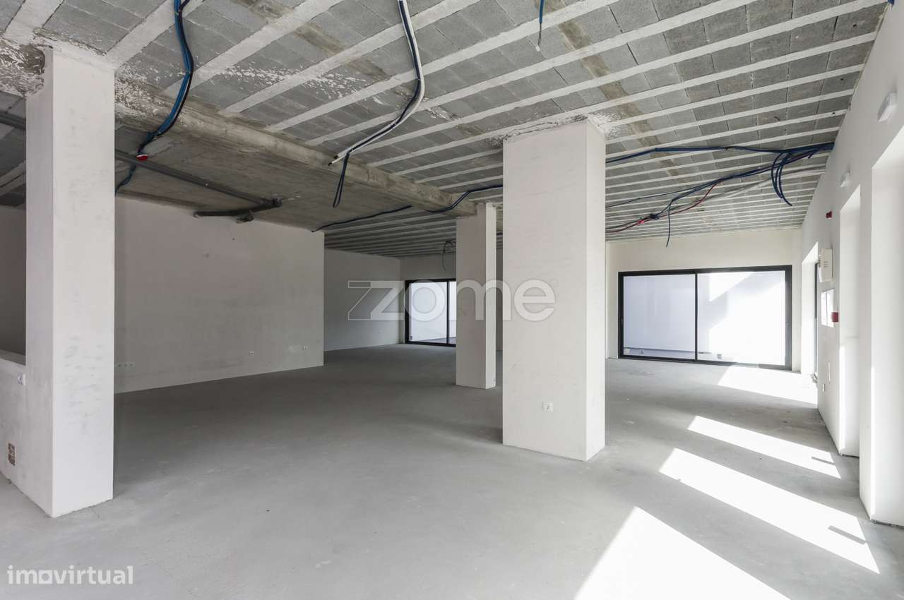 Loja nova para arrendamento em V. N. Famalicão - Grande imagem: 4/13
