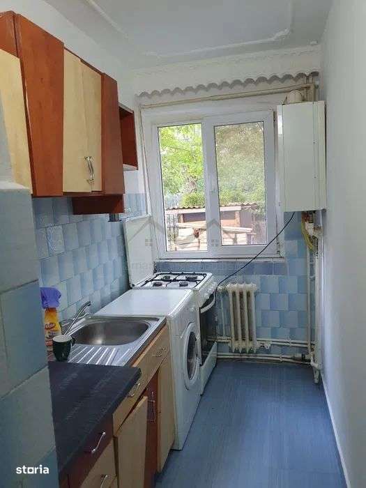 Apartament 2 camere- Zona Alexandru cel Bun - Imagine principală: 4/5