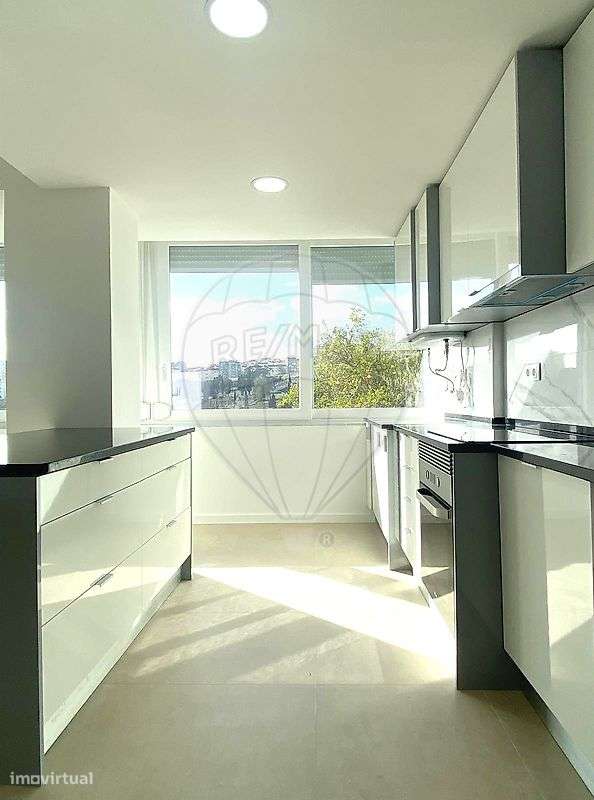 Apartamento T2 para arrendamento - Grande imagem: 4/9