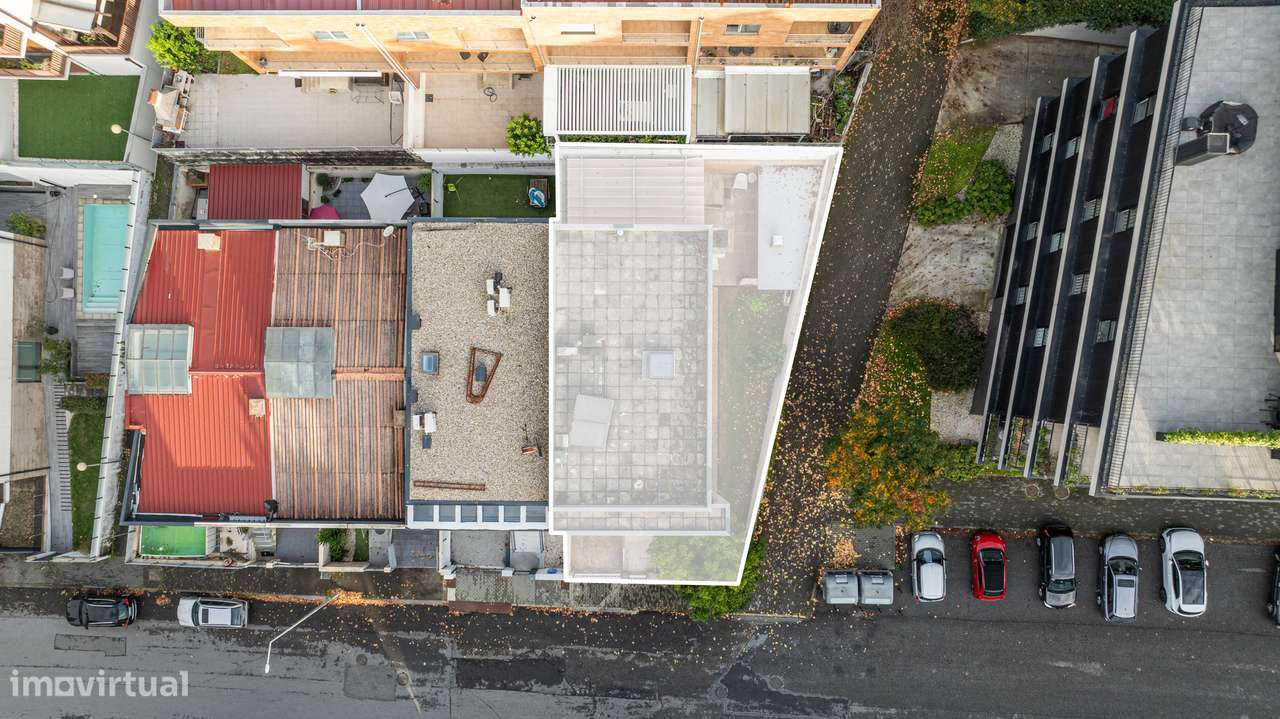 Moradia T3 + escritório à venda em Fraião - Braga-18