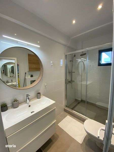 Inchiriez Apartament cu doua camere pe termen lung - Imagine principală: 4/5