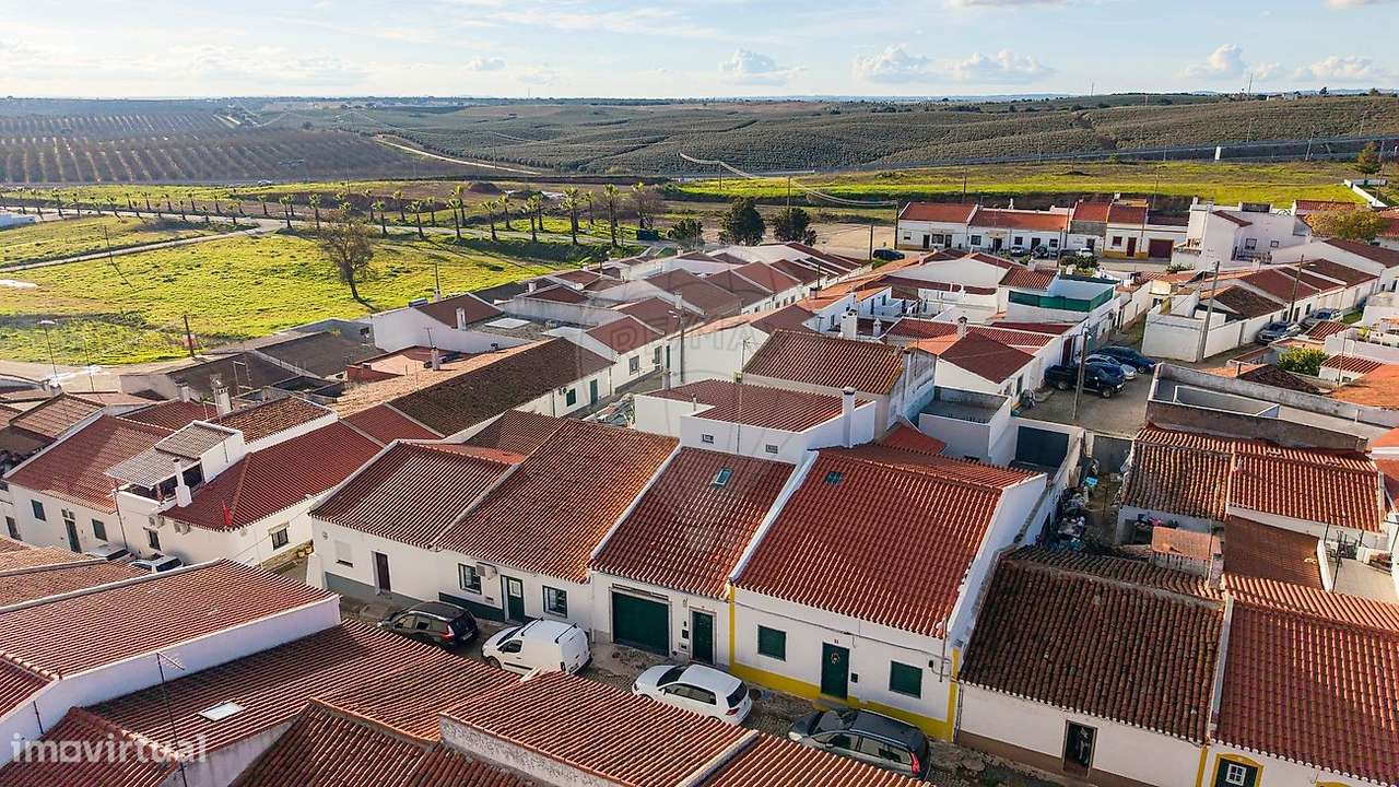 Moradia T2 para venda - Grande imagem: 4/32