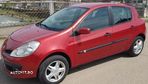 Dezmembrez Renault Clio 3 1.5 DCI din 2007 volan pe stanga - 1