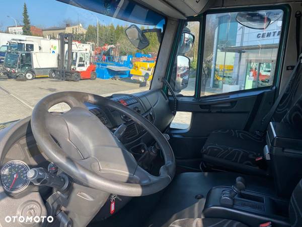 Iveco EUROCARGO 120E28 / EEV / 18EP / KABINA SYPIALNIANA / OTWIERANY DACH - 31