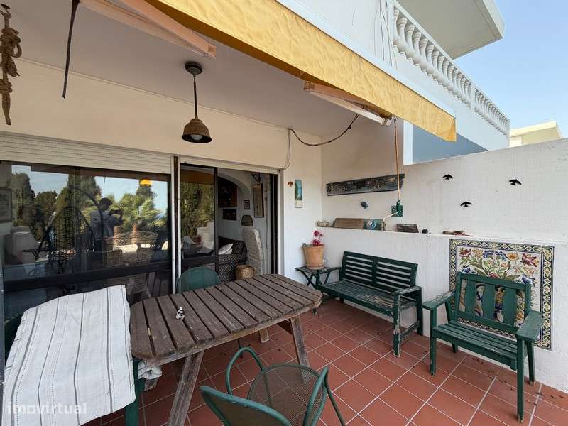 Moradia Exclusiva com Vista de Mar-42