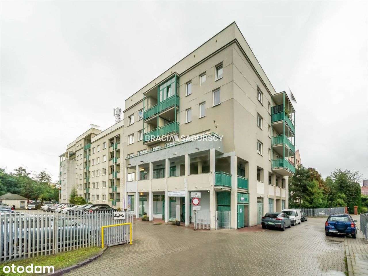 Sprzedam, duża kuchnia, 2-pok z balkonem-9