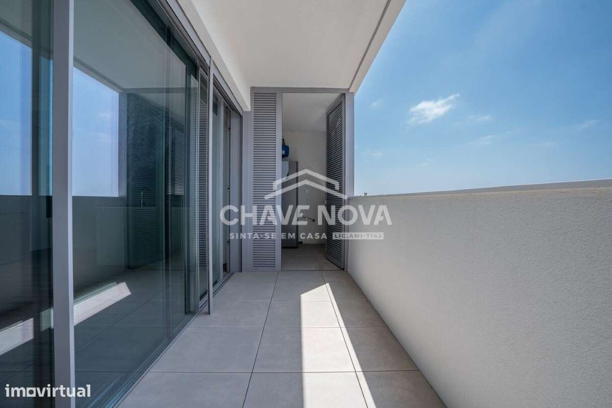 T2 novo 4º piso, pronto a habitar Ref. SD/04340/MH - Grande imagem: 4/24