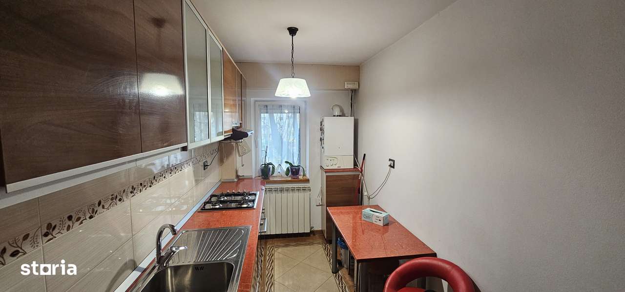 Apartament cu 2 camere decomandat zona Nicolina Catedrala Catolică et1-6