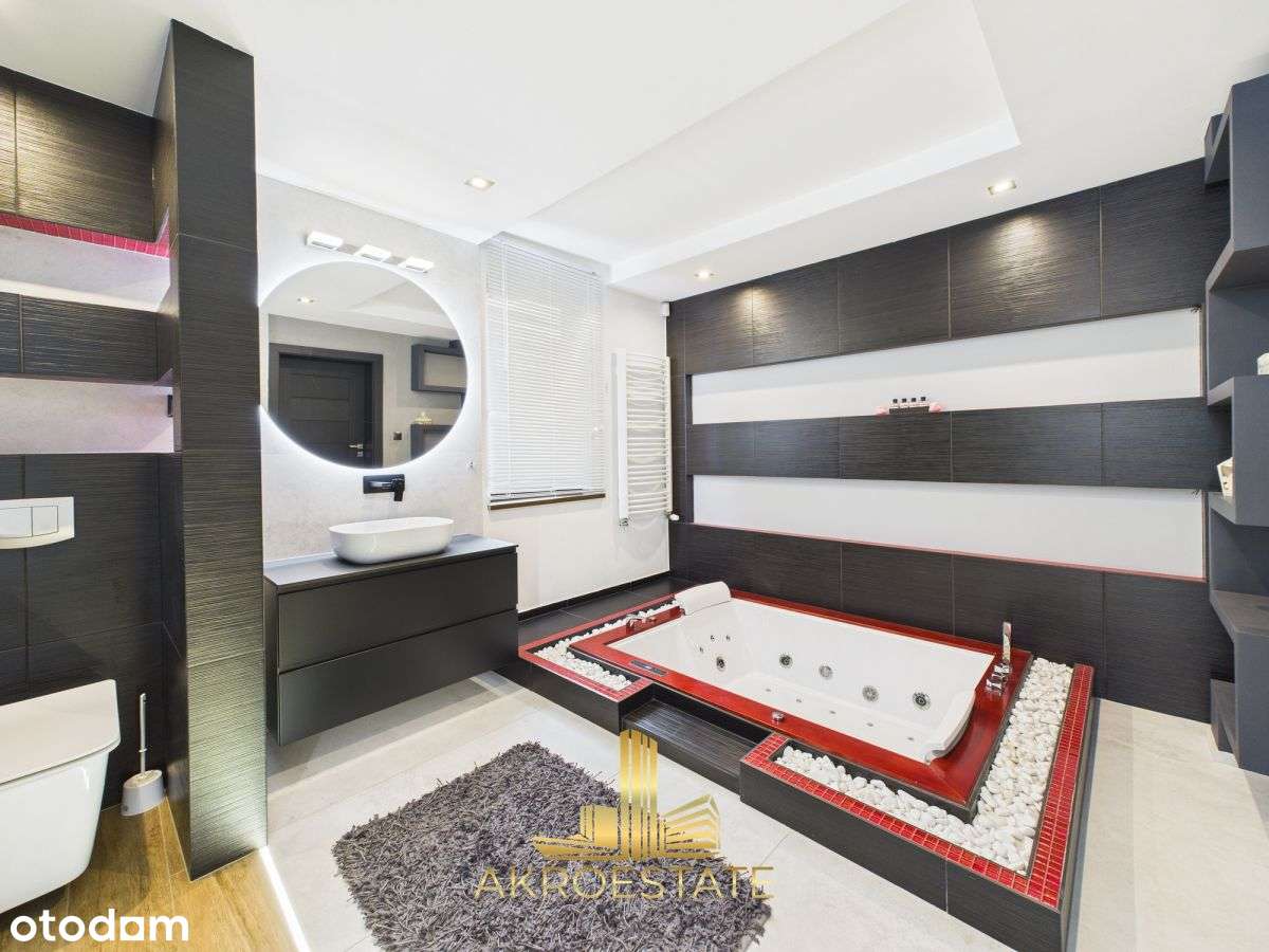 Elegancki i przestronny dom rodzinny!-13