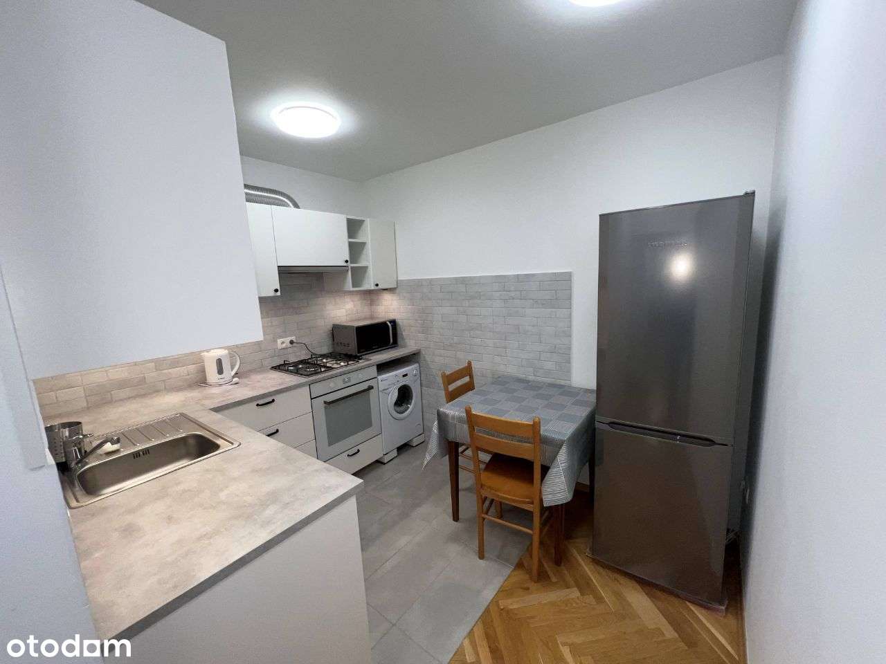 Pokój o pow. 9 m2 PO REMONCIE - Pełny obrazek: 5/9