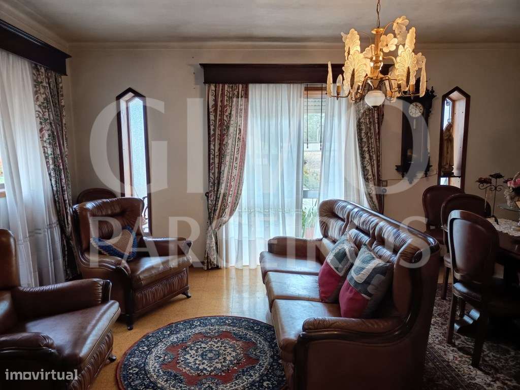 Moradia T3+Loja+Armazém - Grande imagem: 4/12