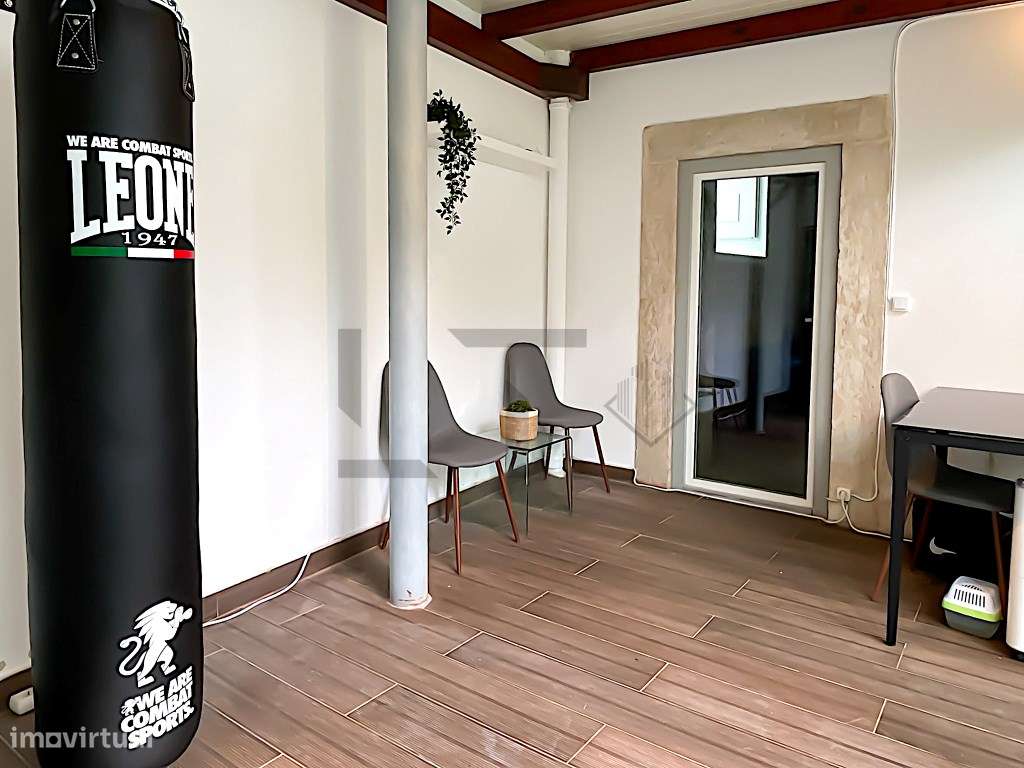 Apartamento T3+1 com Jardim Privado no Palácio Vila Garcia para Ven...-14