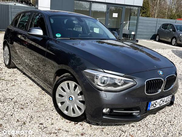 BMW Seria 1 120d Sport-Aut Sport Line - 1