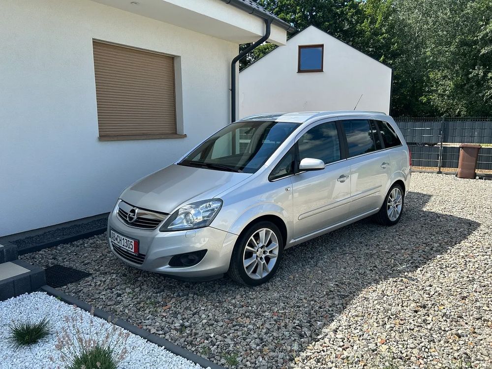 Opel Zafira B (2005-2014) 1.8 Design Edition 2009