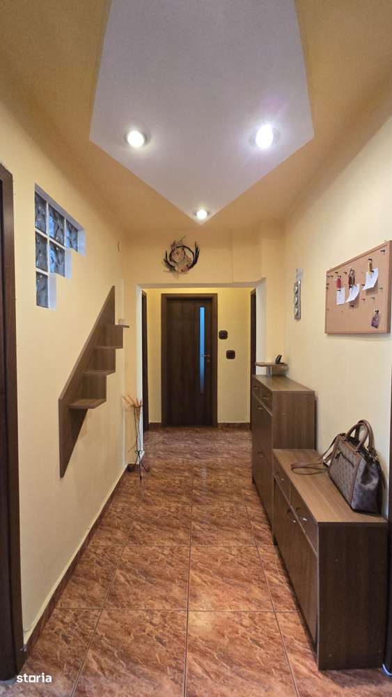 Apartament cu garaj-5