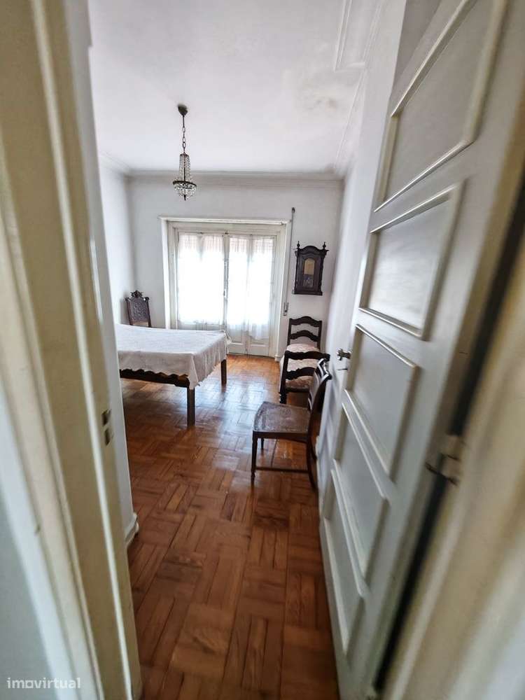 Moradia em bairro calmo de moradias - São João Estoril-39