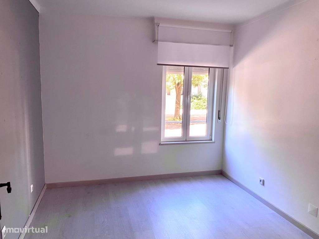 Apartamento bom estado - Grande imagem: 3/12