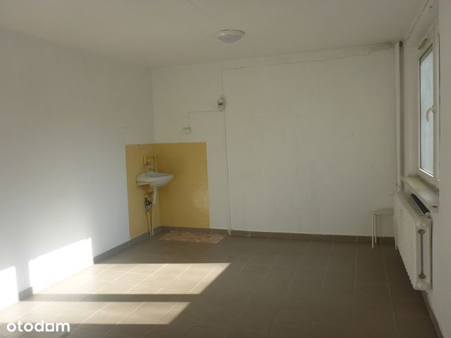 Lokal użytkowy przy ul. Kardynała Kominka 39A-2