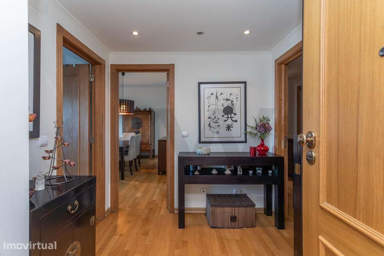 T3 com 110m2 à venda na Quinta de Santo António da Serra - Prior Velho - Grande imagem: 4/33