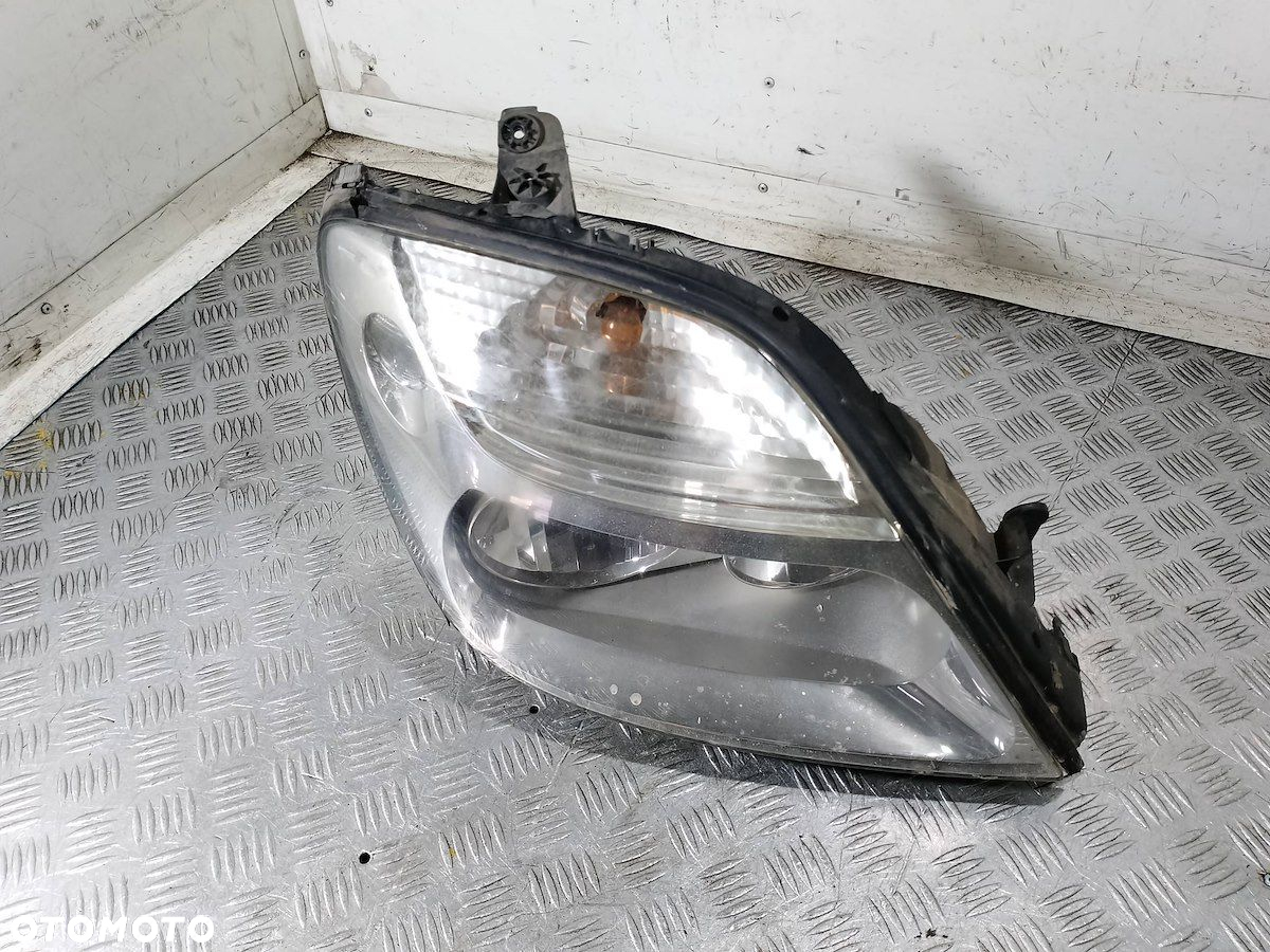 LAMPA PRAWA PRZÓD RENAULT SCENIC I LIFT 7700432097  7701047600 - 7