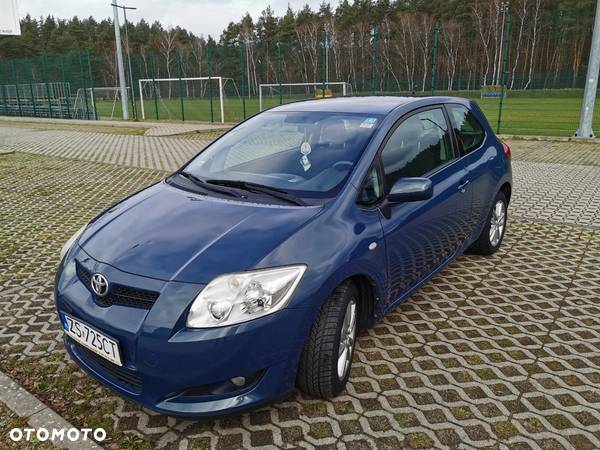 Toyota Auris 1.4 D-4D Premium - 2