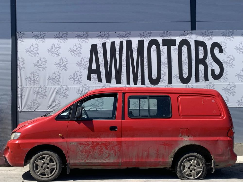 HYUNDAI H 1 2004