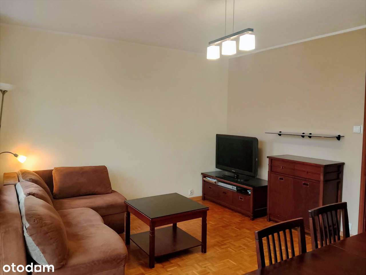 2 pokoje  46 m² oddzielna kuchnia - zadbane i funkcjonalne. OD ZARAZ! - Pełny obrazek: 1/10