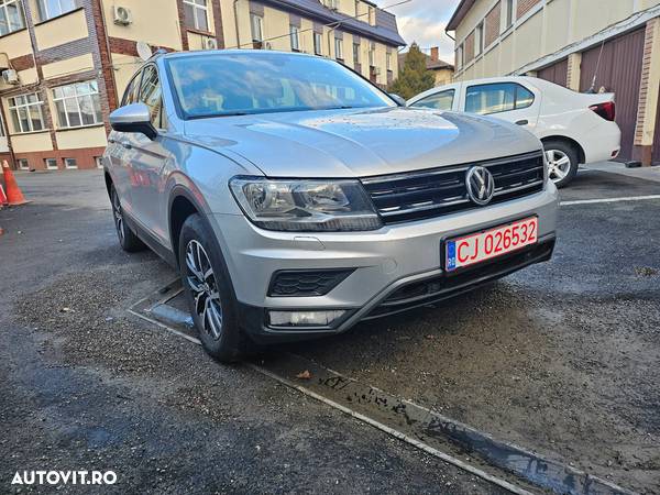 Volkswagen Tiguan 2.0 TDI 4Mot DSG Comfortline - 3