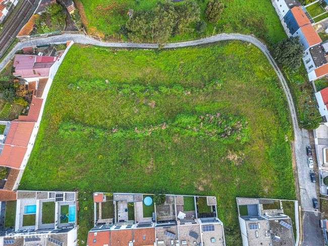 Terreno à venda em Matosinhos - Leça do Balio - Grande imagem: 3/10