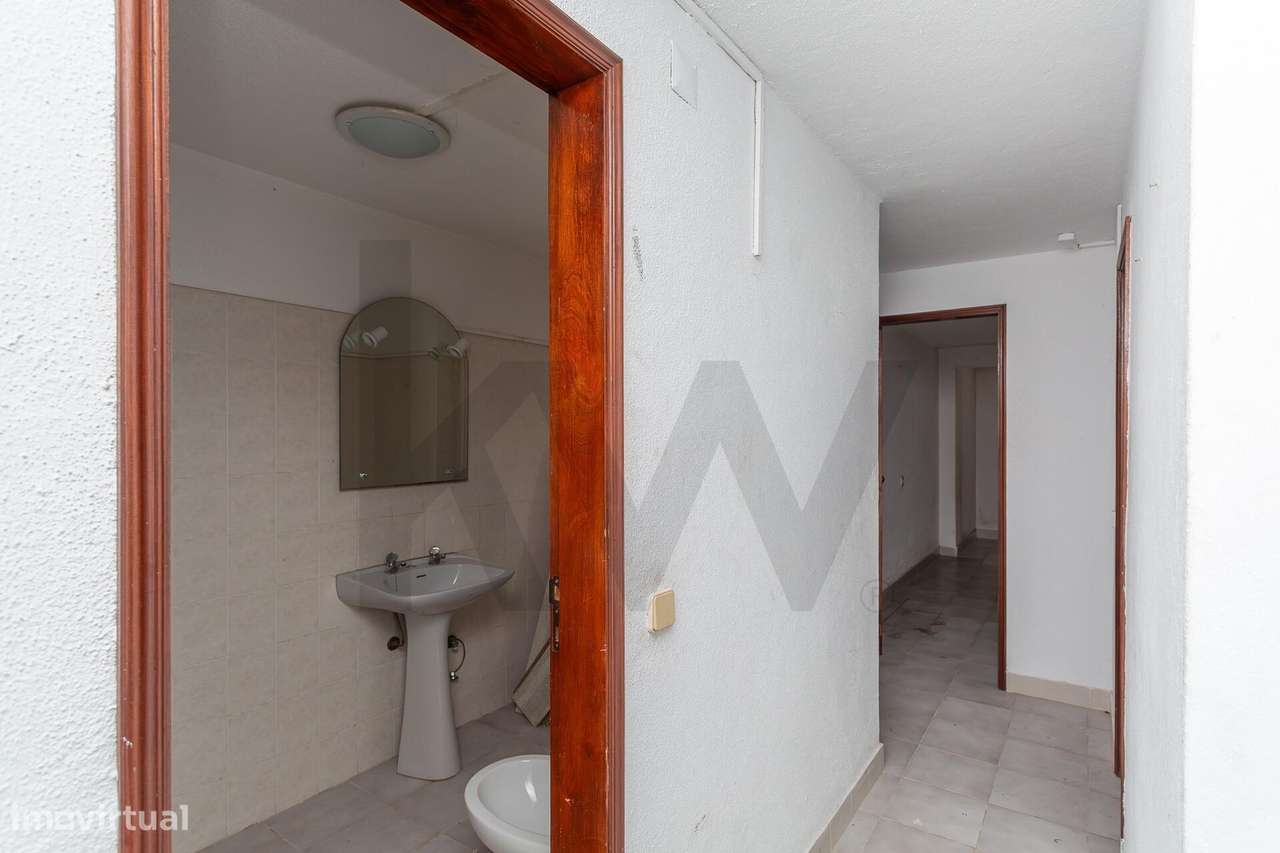 Andar de Moradia T2-39