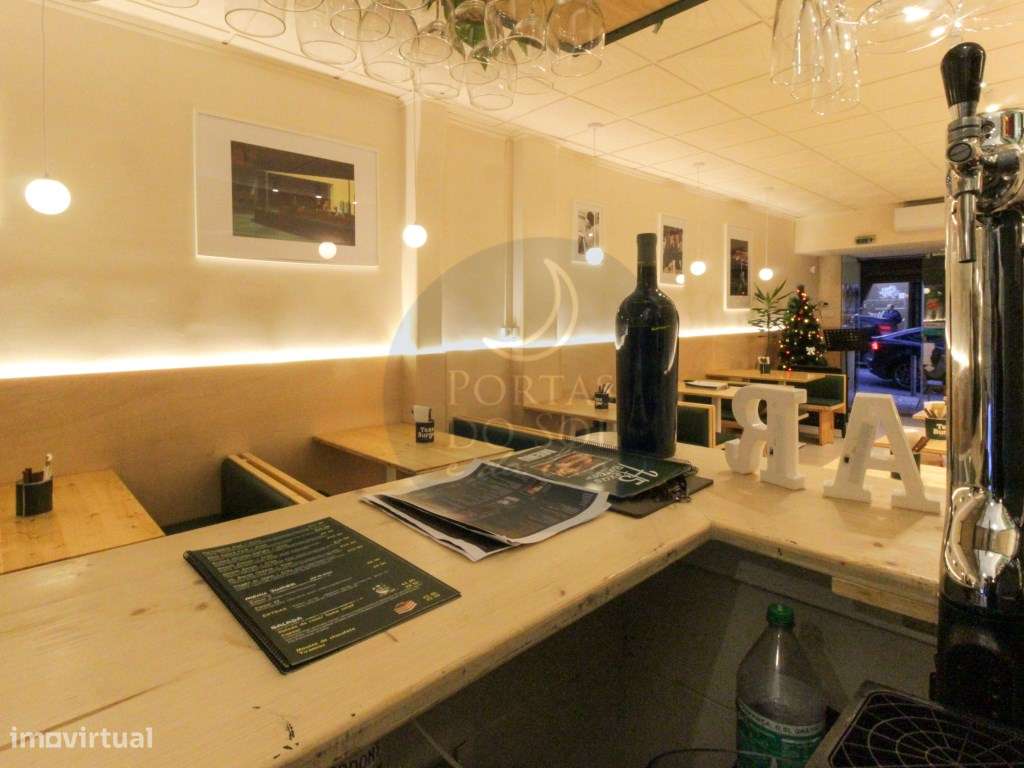 Hamburgueria totalmente equipada no centro de Lisboa-5