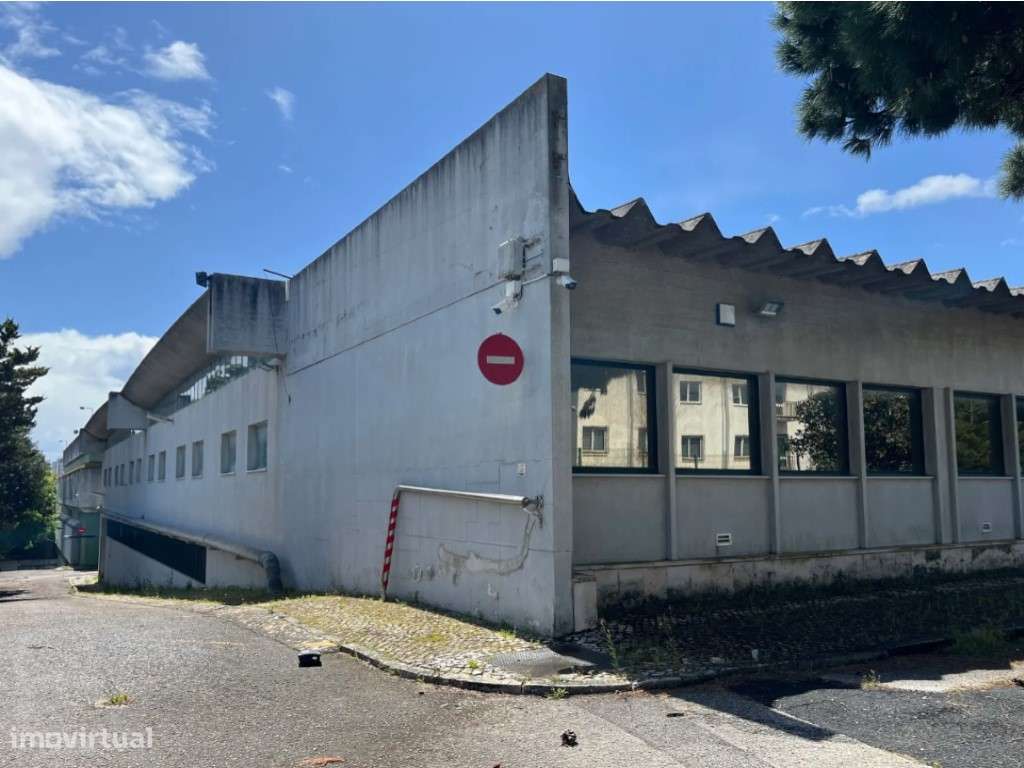 Armazém à venda em Carnaxide-10