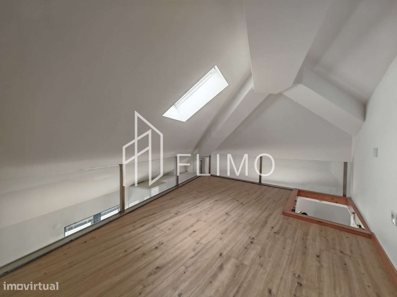 Apartamento de tipologia T0 no coração de Ovar-9