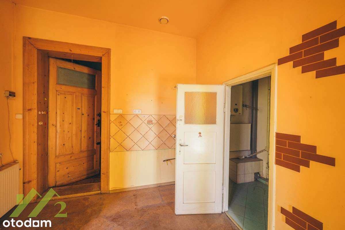 Mieszkanie z duszą — 3 pokoje i 82m2 z wielkim potencjałem!-13