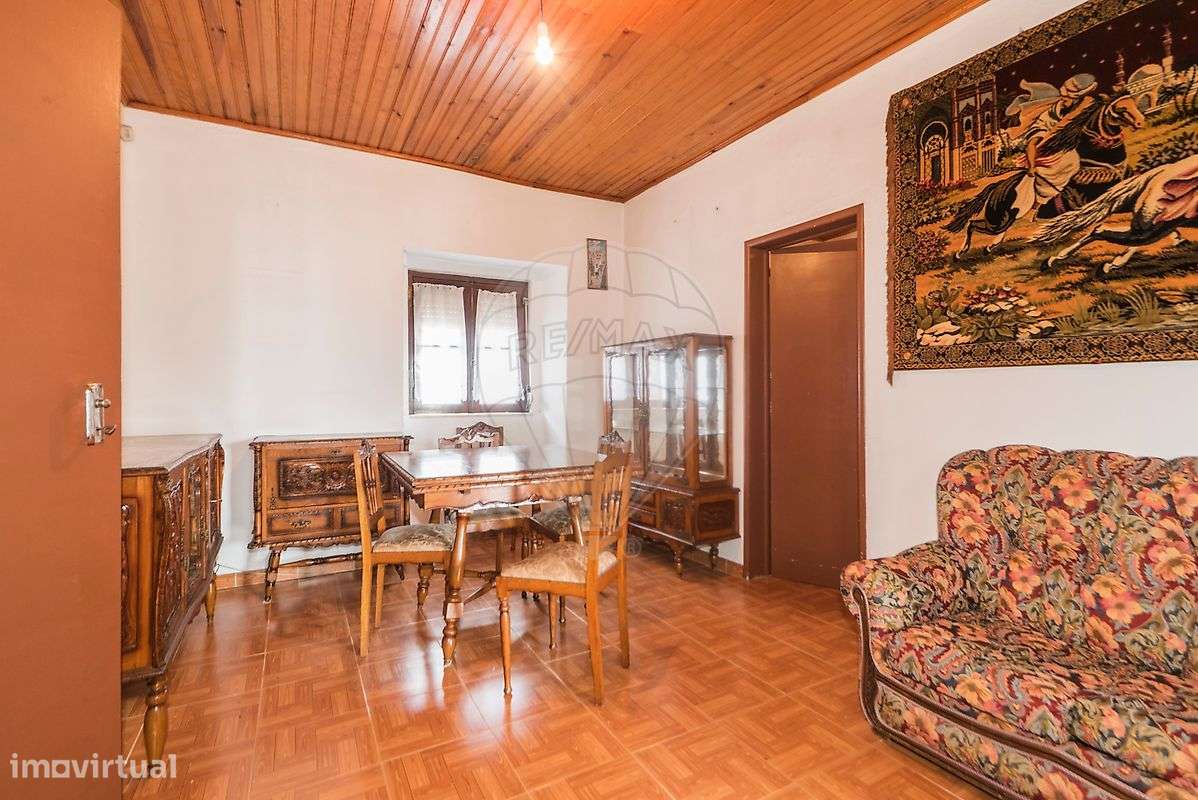 Moradia T2 para venda-6