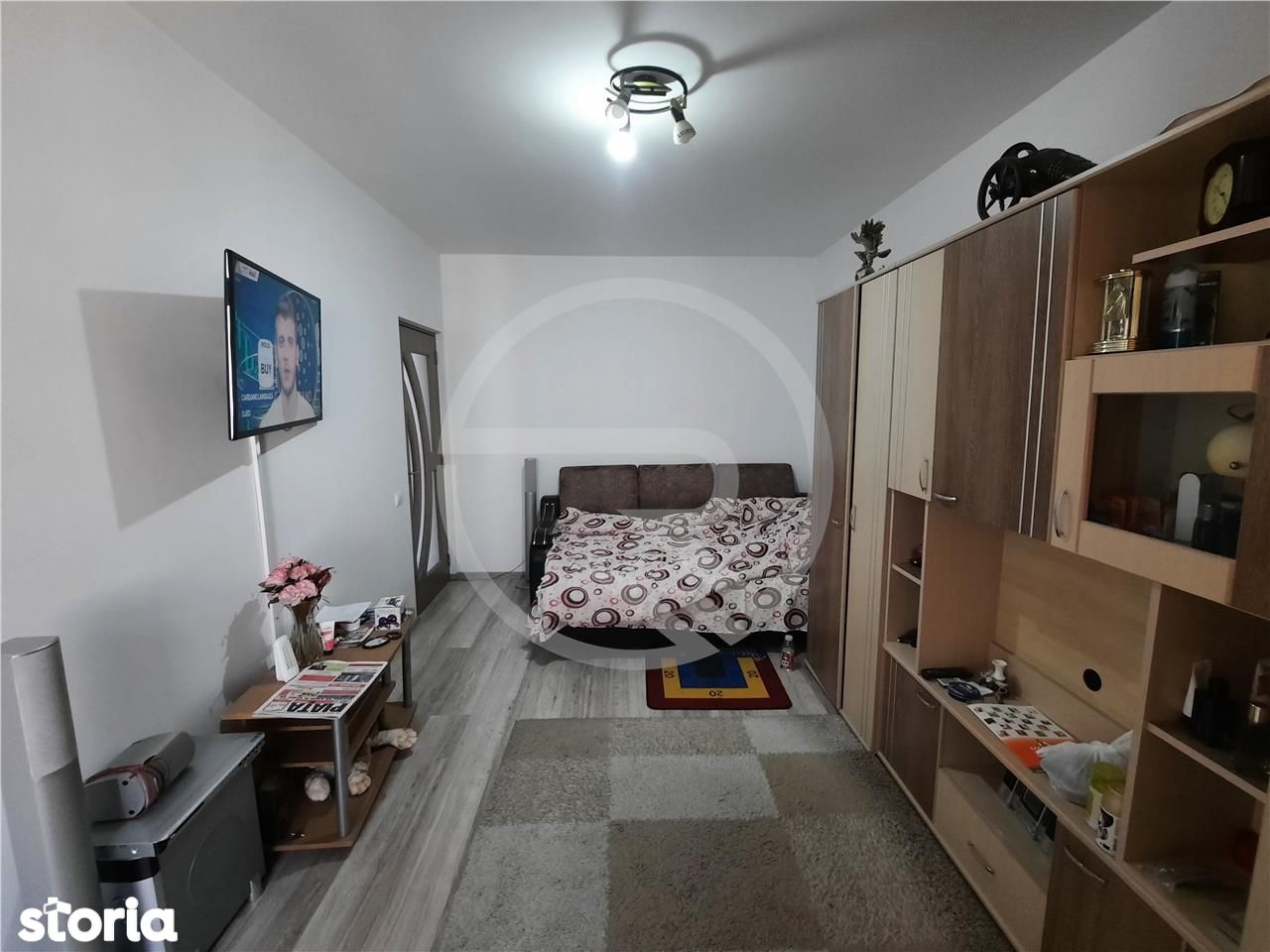Apartament 1 camera ,33 mp, situat in Floresti pe strada Cetatii!