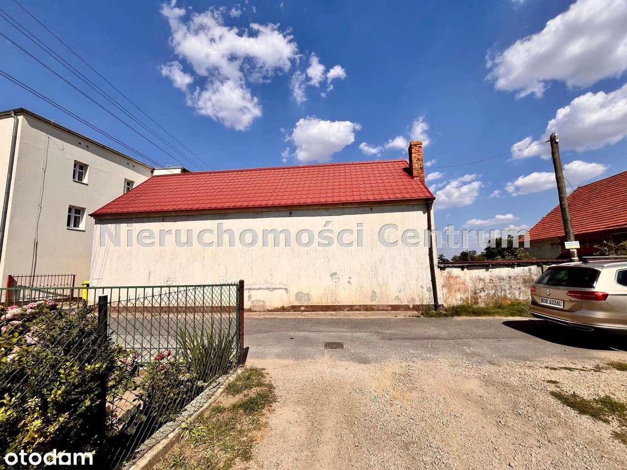 Budynek  120 m2 z garażem  w Dobromierzu obok Jeziora Dobromierskiego-10