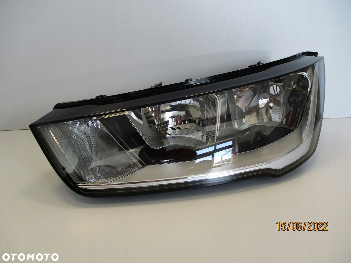 Lampa PRAWA AUDI A1 LIFT 8XA941003A - 2