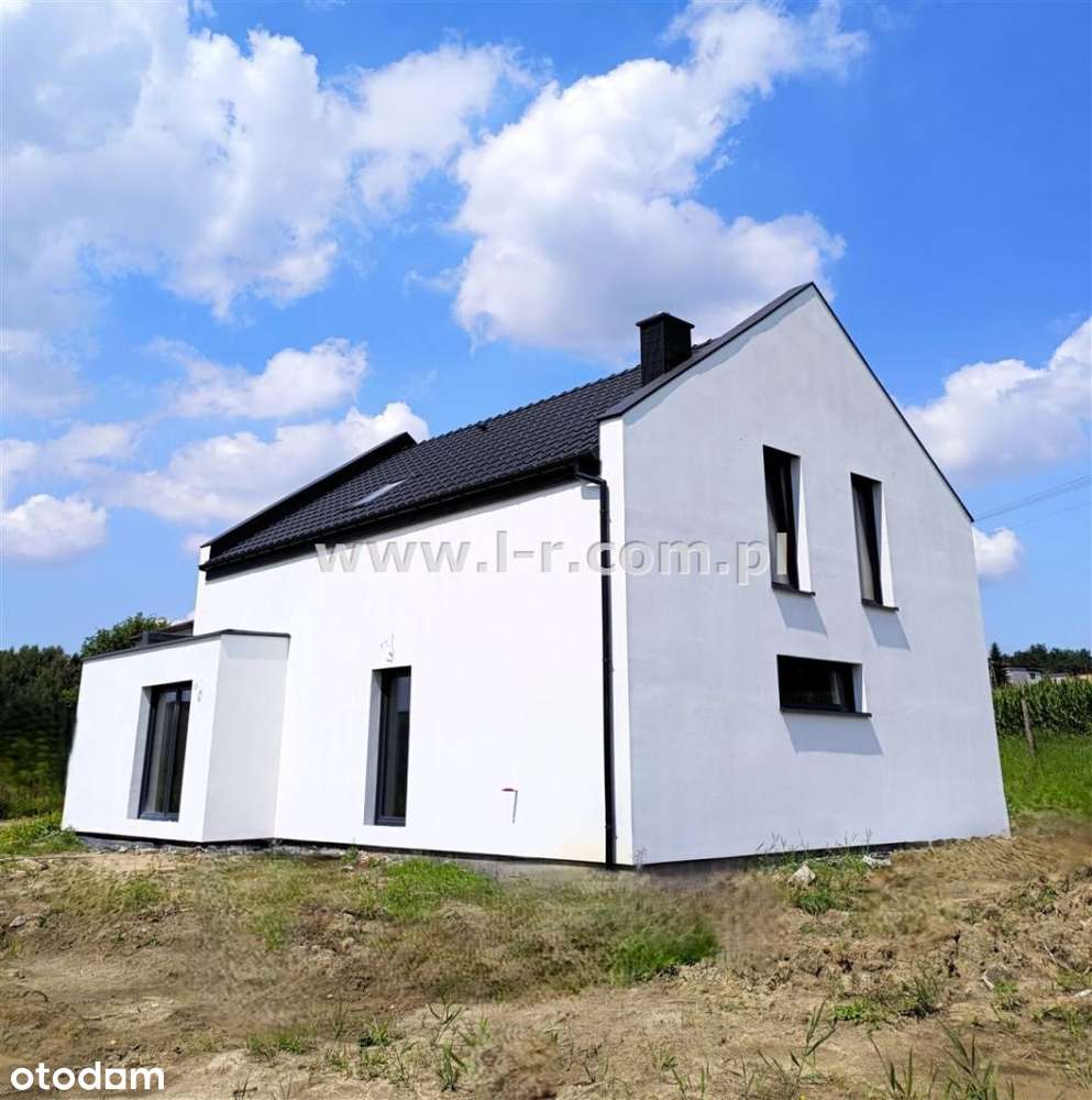 Przestronny Dom W Znakomitej Lokalizacji-17