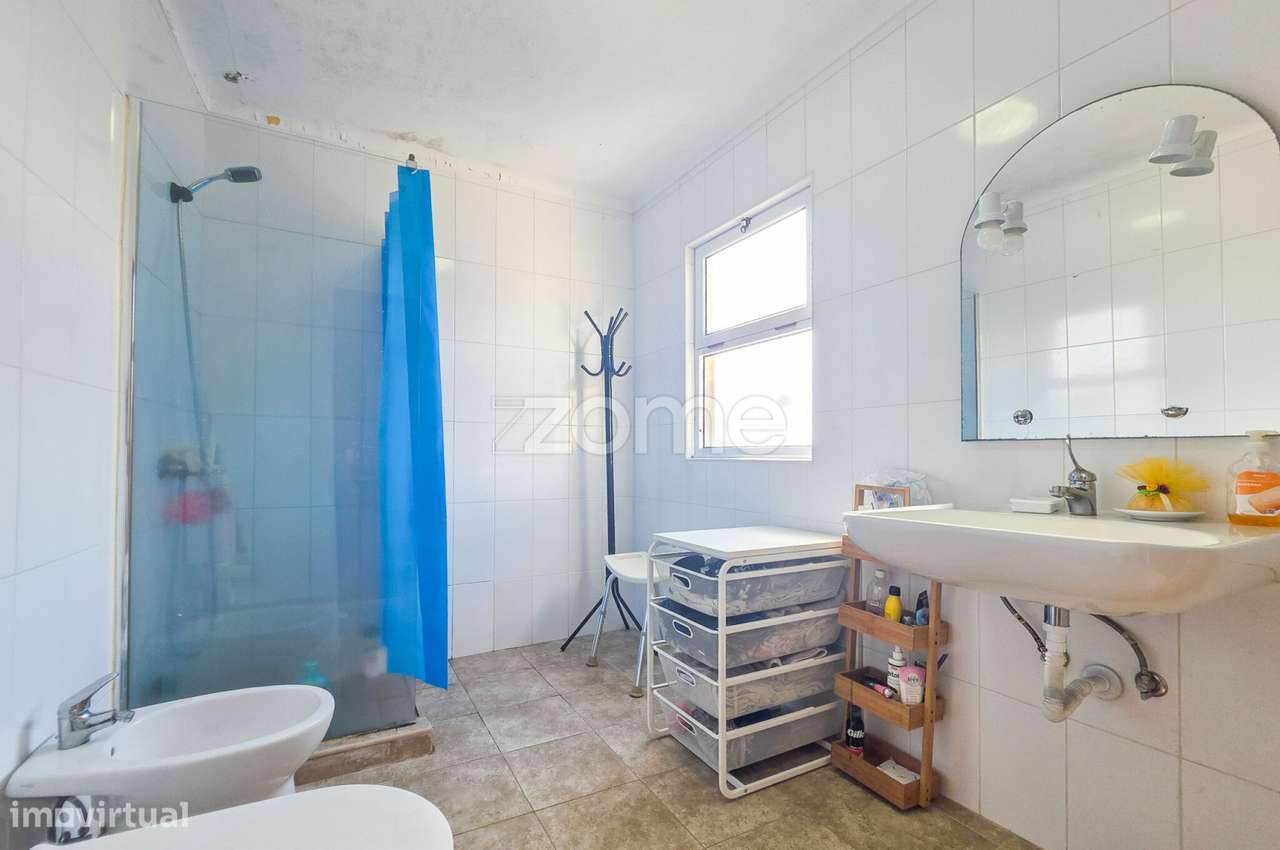 Moradia T3 em Santa Cruz, na Lagoa-9