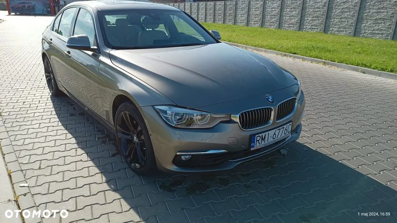 BMW Seria 3 330i Luxury Line - 1