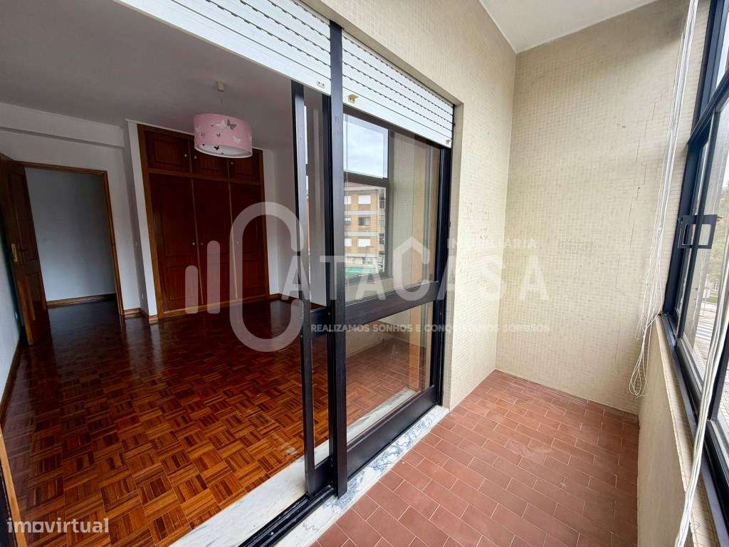 Apartamento T3 no centro de Águeda para venda-12