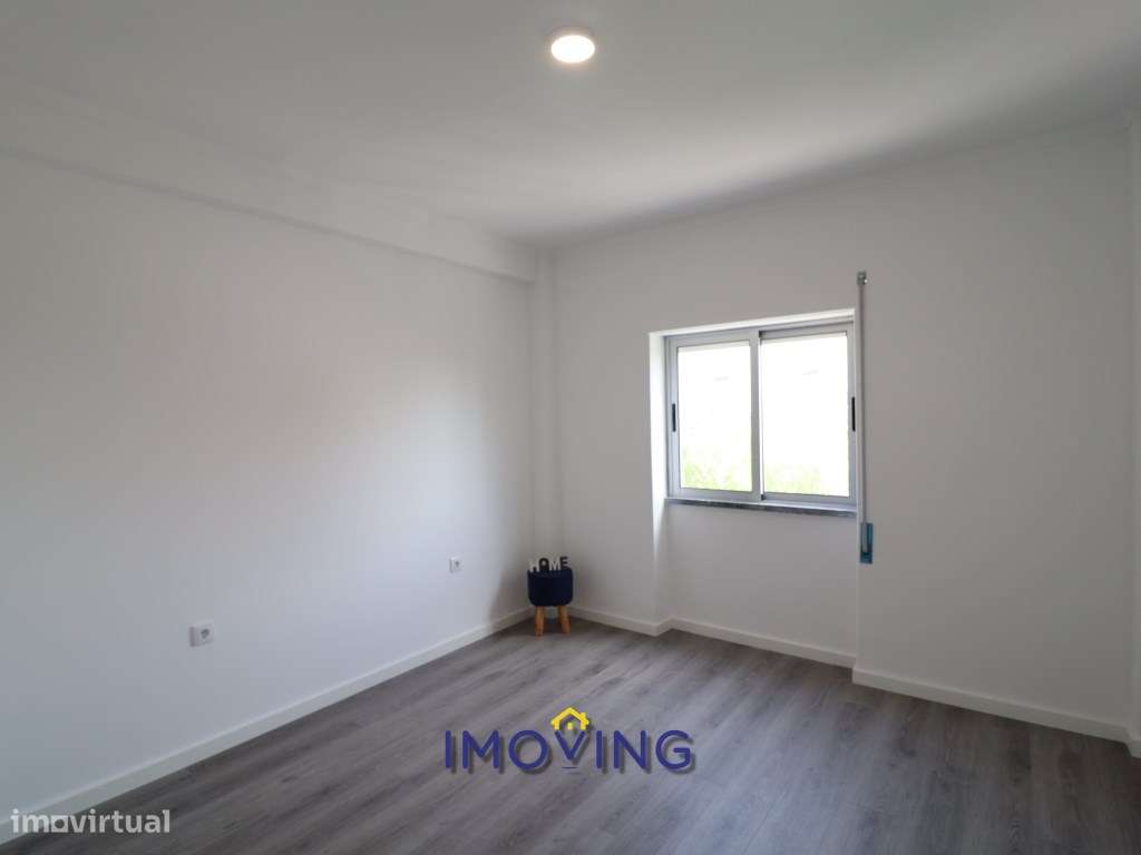 Apartamento T2, Remodelado, na Verderena, Barreiro-21